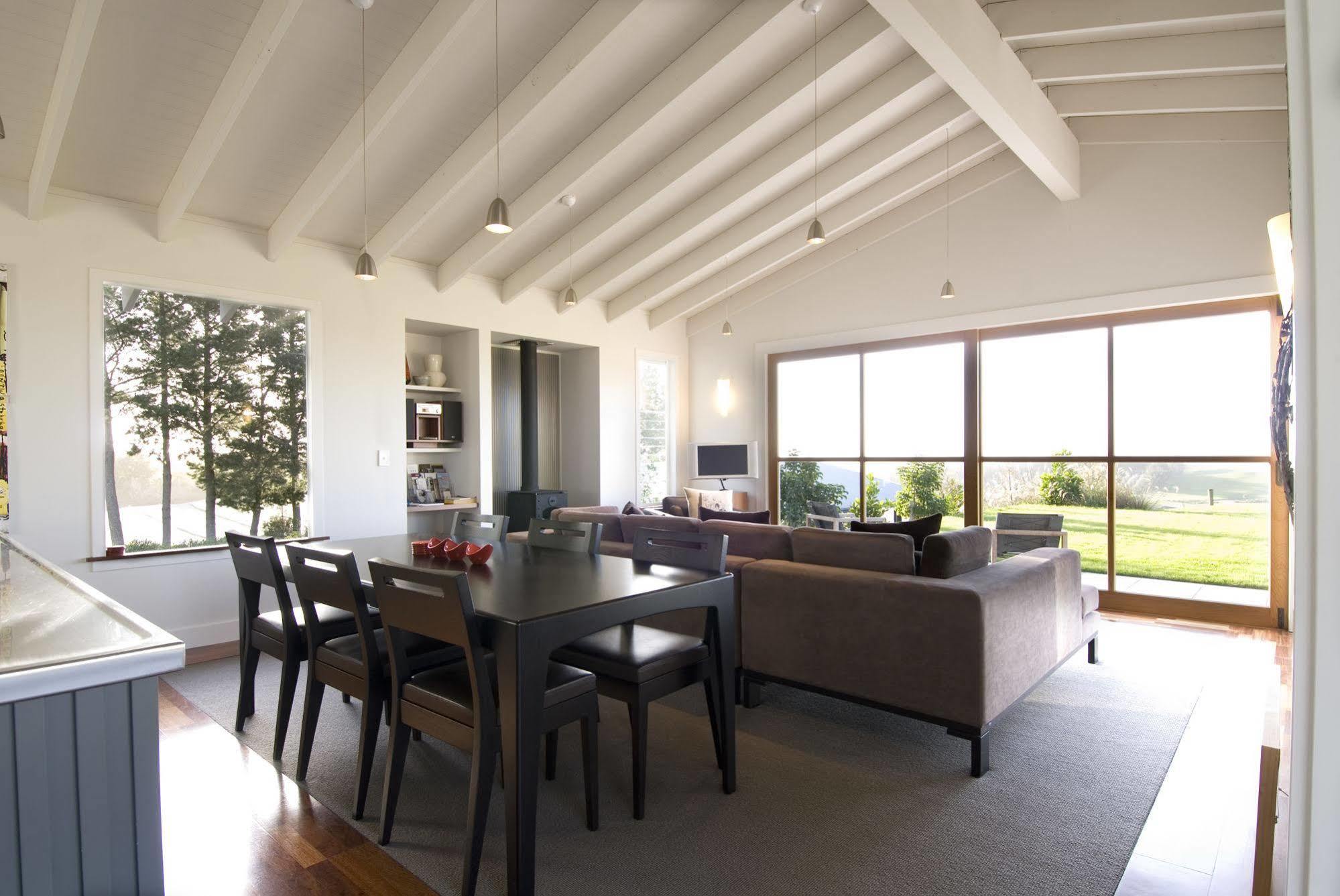 Millar Road Villa Hastings Bagian luar foto